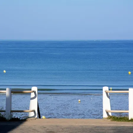 Tiny House A Jullouville, 200m De La Plage, 2 Pers, Parking, Piscine, Wifi - Fr-1-361a-89 *