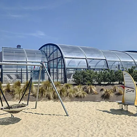 Tiny House A Jullouville, 200m De La Plage, 2 Pers, Parking, Piscine, Wifi - Fr-1-361a-89 Feriehus Jullouville-les-Pins